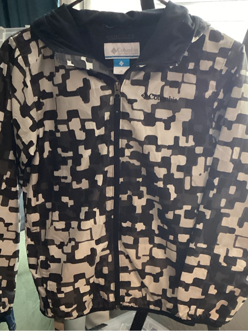 Columbia Kids Black & Cream Geometric Hooded Rain Jacket